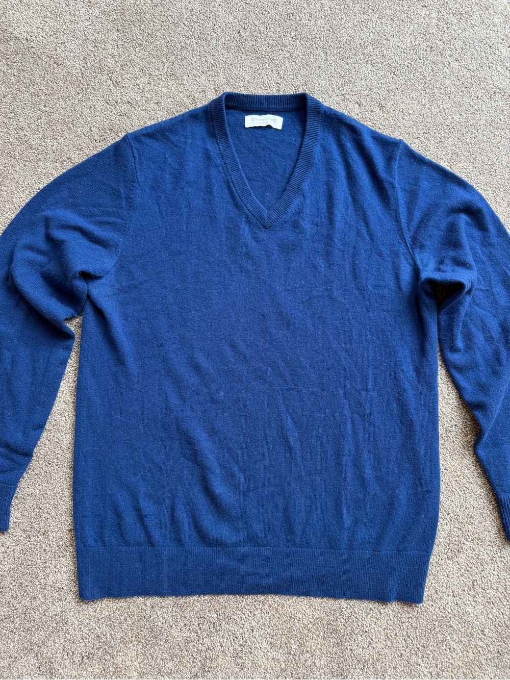 Men's Everlane V-Neck Cashmere Blue Sweater Size Large - Picture 2 of 11